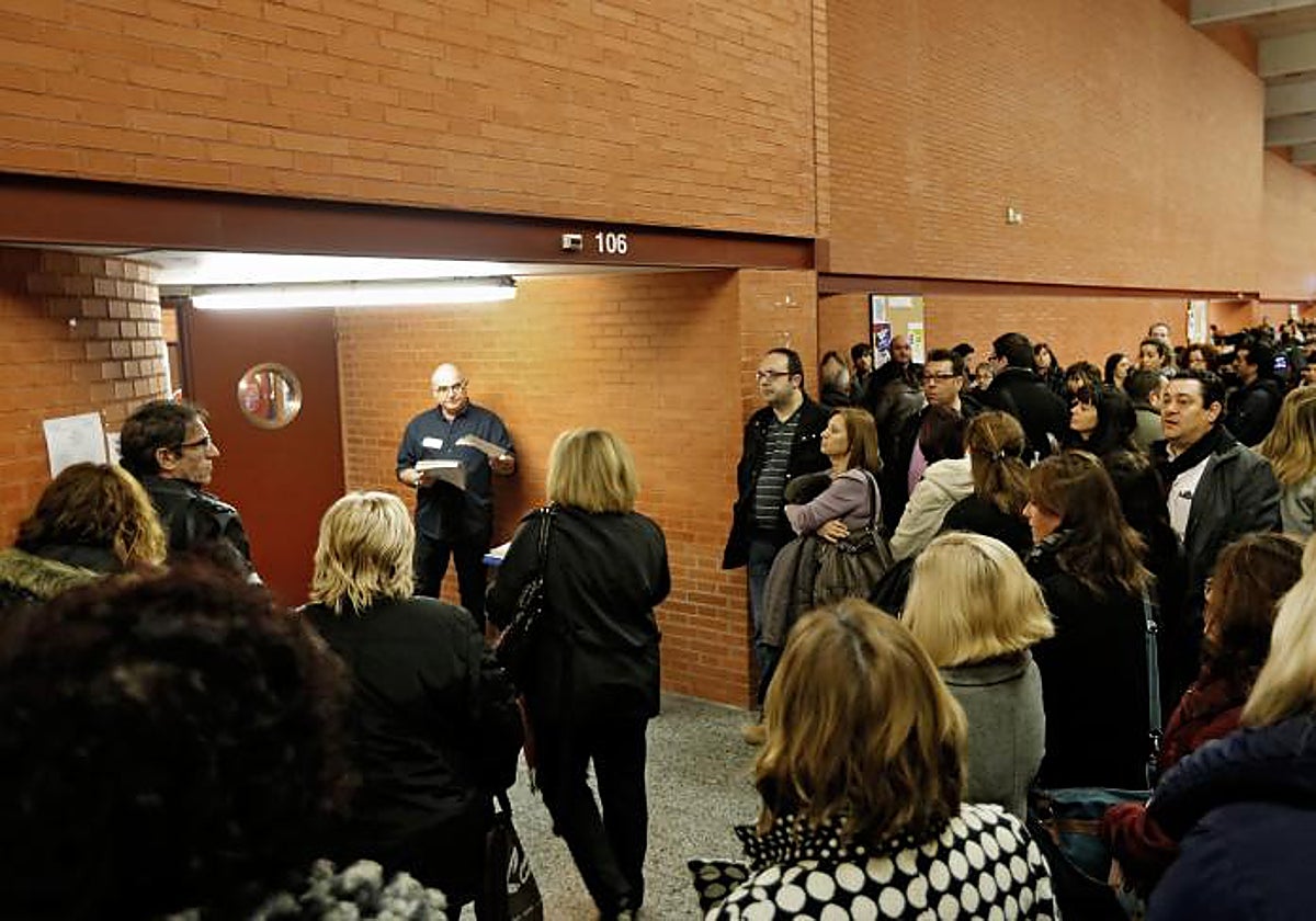 Imagen de archivo tomada en un examen de oposición de Sanidad en Valencia