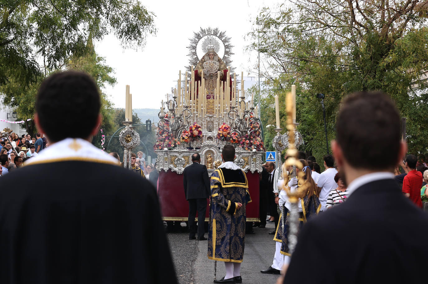 La solemne procesión de la Virgen del Rayo, en imágenes