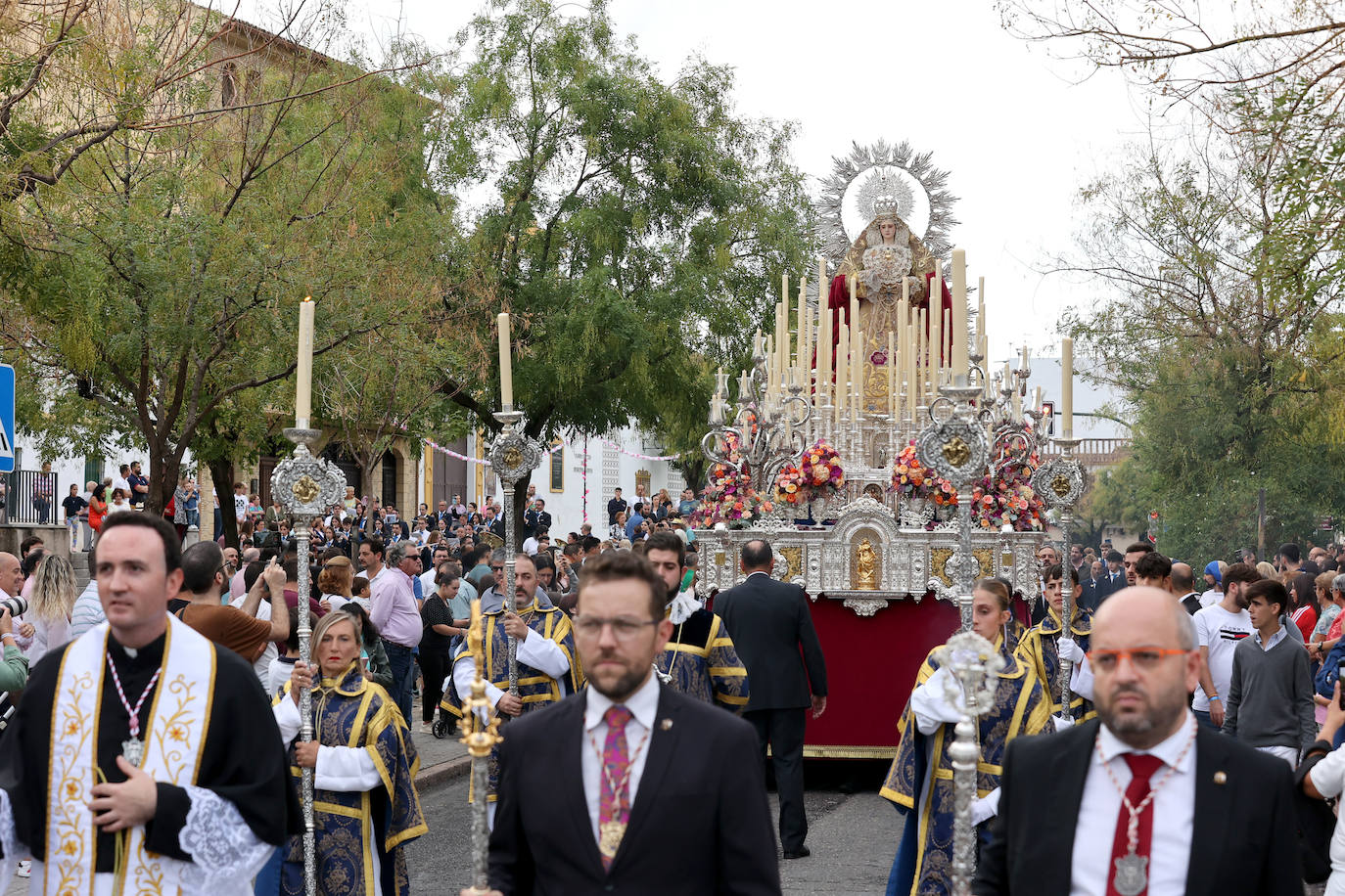 La solemne procesión de la Virgen del Rayo, en imágenes