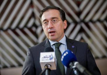 El Gobierno prioriza en Europa el catalán por encima del euskera y el gallego