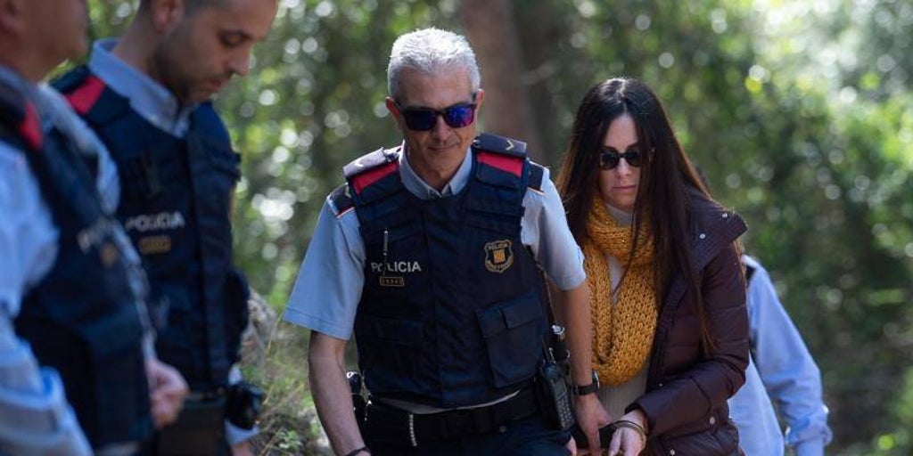 Rosa Peral, preocupada por cómo están viviendo sus hijas la serie de Netflix: «Nadie se ha parado a pensar en el daño hacia ellas» Rosa Peral, preocupada por cómo están viviendo sus hijas la serie de Netflix: «Nadie se ha parado a pensar en el daño hacia ellas»
