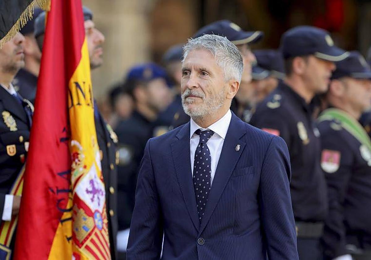 El ministro del Interior en funciones, Fernando Grande-Marlaska, asiste al solemne acto central del Día de la Policía