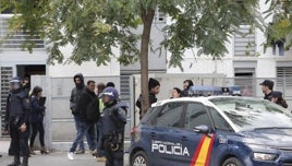 Herida por arma de fuego una persona en una reyerta multitudinaria en la calle Torremolinos