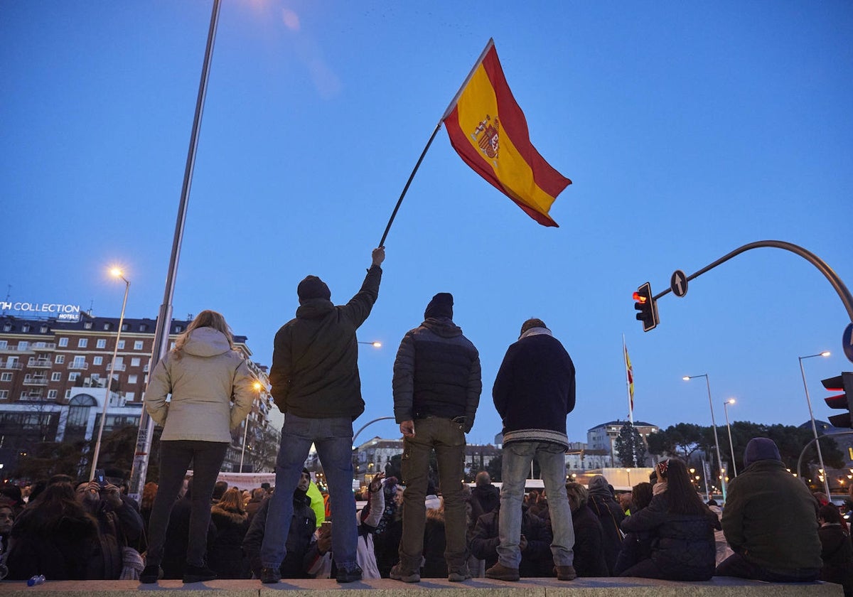 A la concentración asistirán Feijóo, Isabel Díaz Ayuso, José Luis Martínez Almeida, José María Aznar y Mariano Rajoy, entre otros