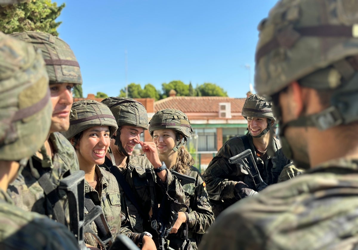 La Princesa Leonor junto a sus compañeros