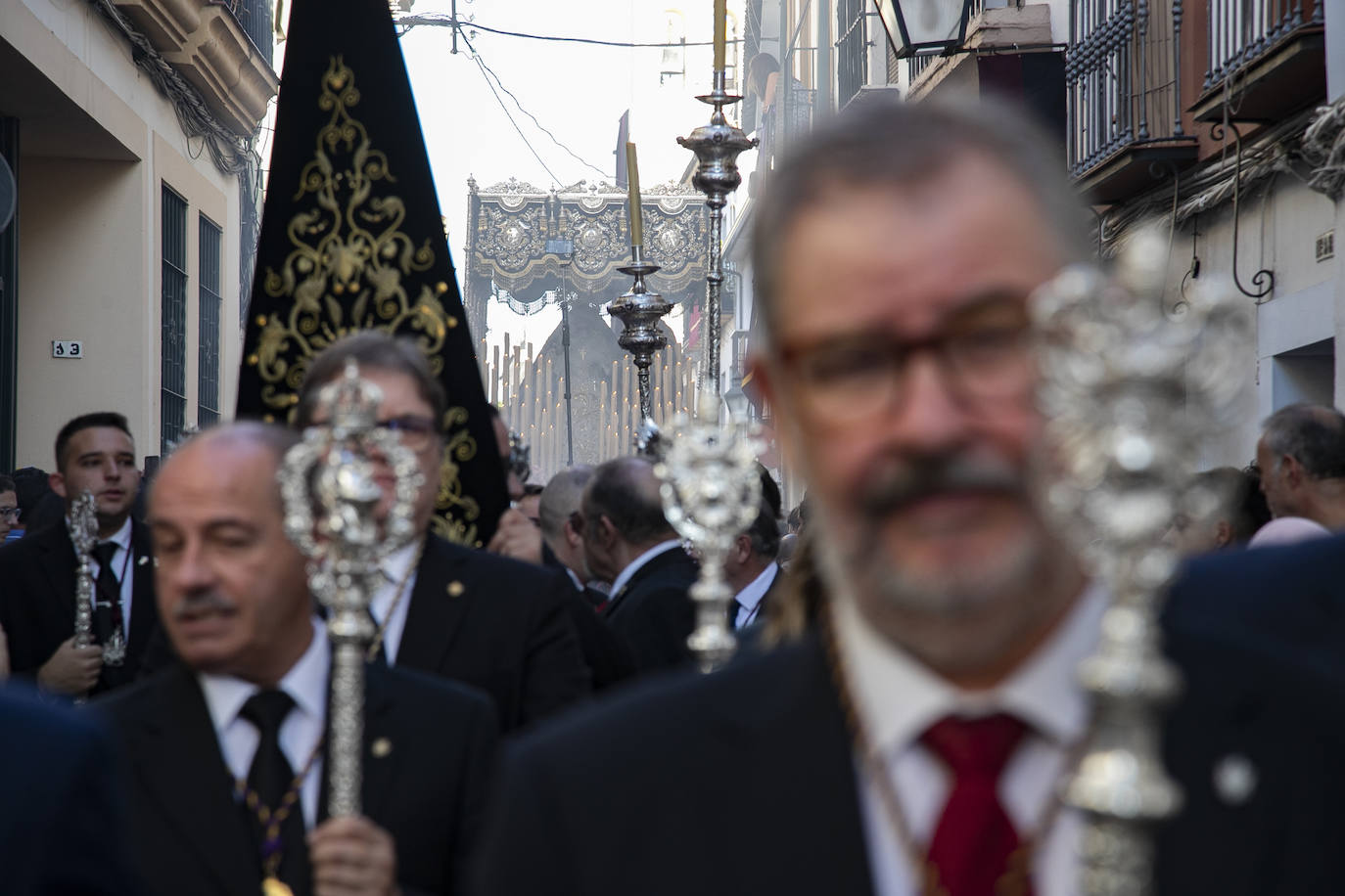 Fotos: la pletórica procesión extraordinaria de la Virgen de los Desamparados en Córdoba