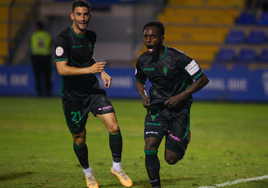 El Córdoba CF baja al barro para llevarse los tres puntos ante el Alcoyano (0-1)