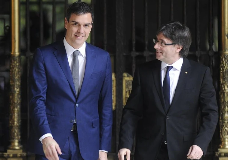 Pedro Sánchez y Carles Puigdemont en una imagen de arhivo