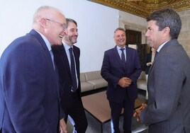 Mazón aborda con los presidentes de Ford España y Stadler la colaboración entre la Generalitat y ambas empresas