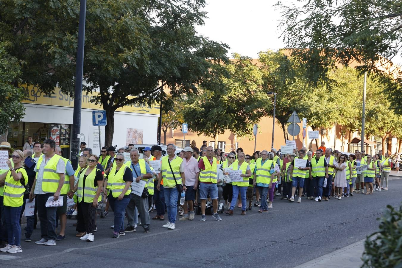 Fotos: Vecinos de El Higuerón piden una consulta de salud provisional