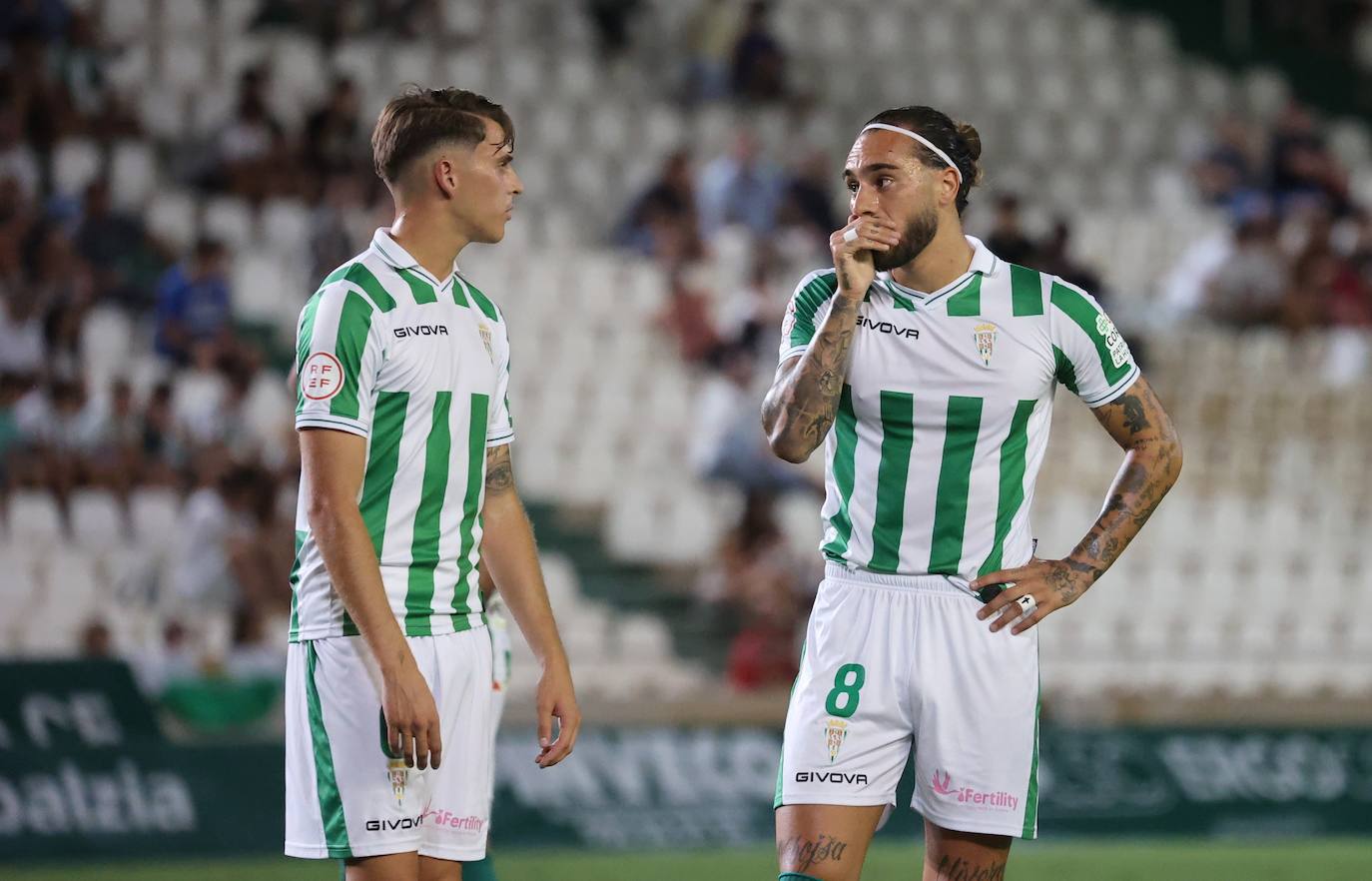 Fotos: El cómodo triunfo del Córdoba CF ante el Recreativo Granada