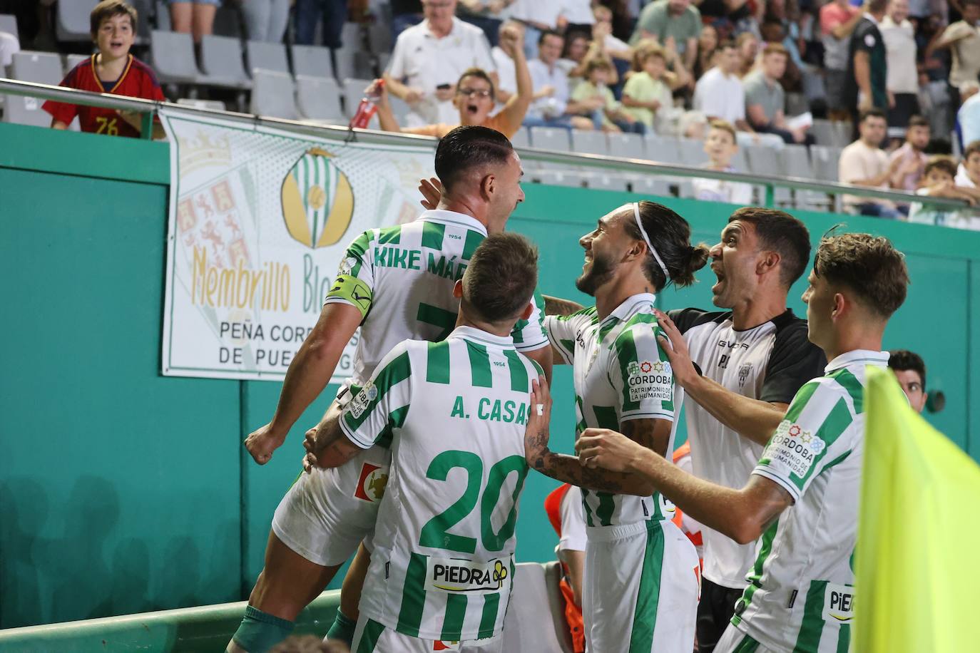 Fotos: El cómodo triunfo del Córdoba CF ante el Recreativo Granada