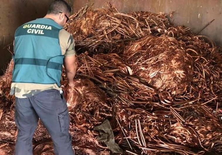 Imagen de archivo de la Guardia Civil tras una incautación de cobre robado