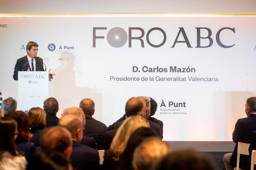 «En la Comunitat Valenciana ya no hay valencianos de primera y de segunda», ha defendido Mazón.