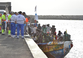 El Hierro recibe más de 1.150 inmigrantes en apenas 48 horas