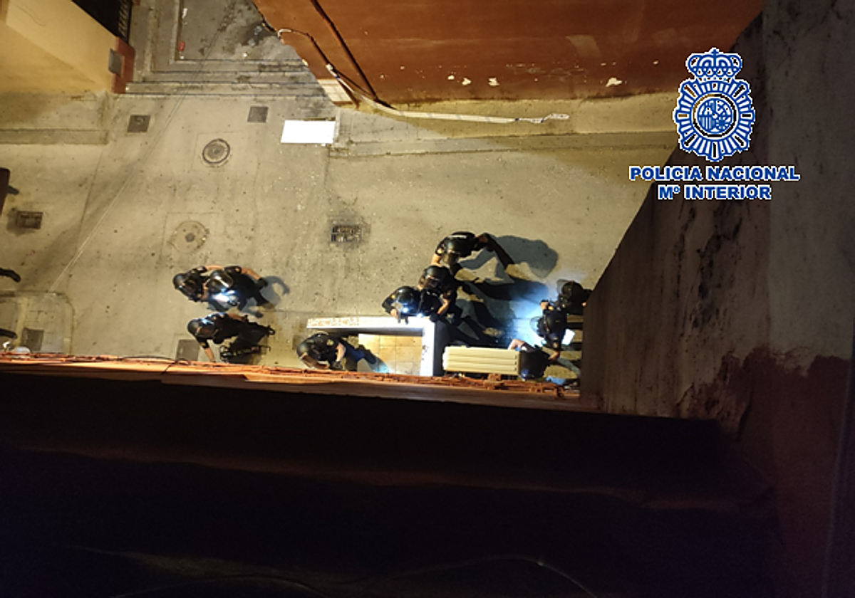 Imágenes de la operación policial tras los tiroteos