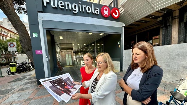 Ana Mula muestra imágenes de trenes saturados a la entrada de la estación de Fuengirola