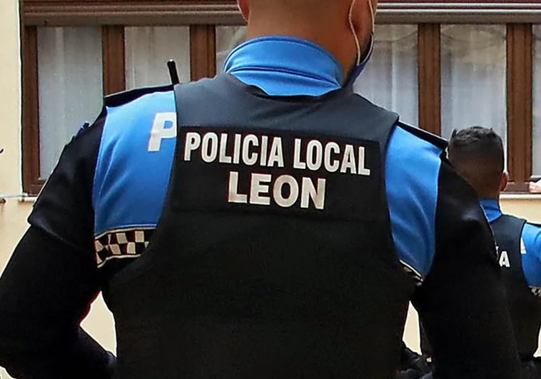 Agentes municipales lo detuvieron tras chocar con un vehículo policial