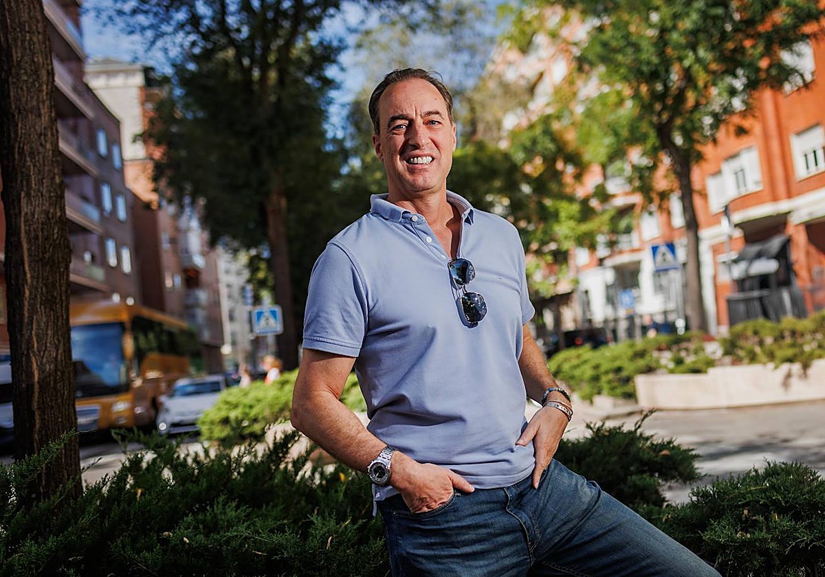 El entrevistado, en el centro de la ciudad