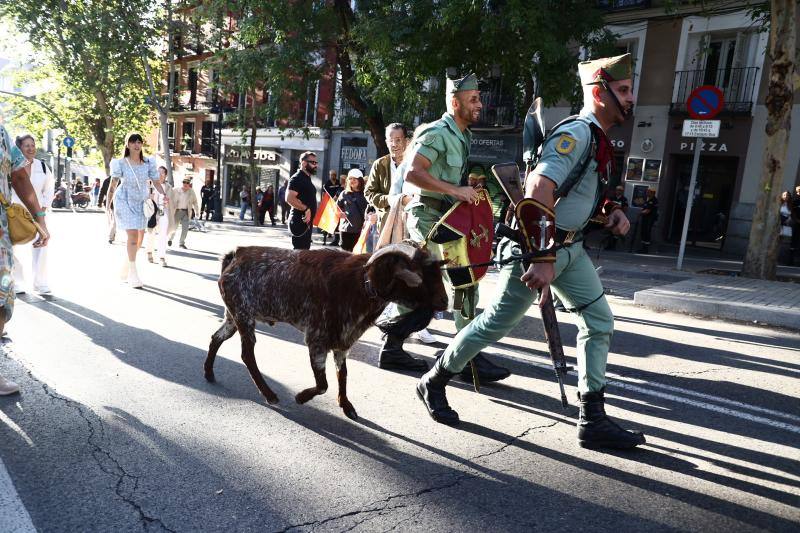 La cabra de la Legión, una de las protagonistas de la jornada, a su llegada al desfile