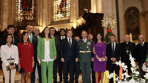 Manuel Serrano tras la misa celebrada con motivo del Día del Pilar en la catedral de Albacete