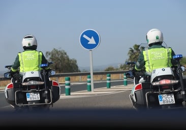 La Guardia Civil de Córdoba detiene en La Guijarrosa a una persona con 1,3 kilos de hachís en el coche