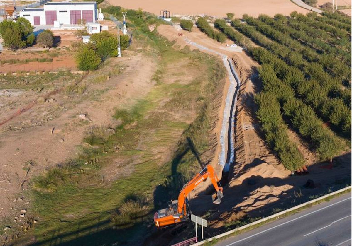 Obras de incorporación de caudales a la estación depuradora de aguas residenciales de Consuegra