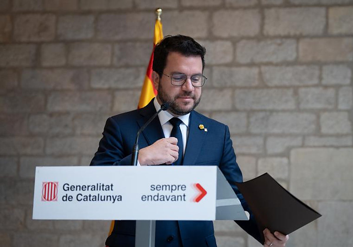 Aargonès, al presentar el informe de los expertos sobre el 'acuerdo de claridad'. En vídeo, En vídeo,  Patrícia Plaja, portavoz de la Generalitat, anuncia la comparecencia de Pere Aragonès en el Senado este jueves.