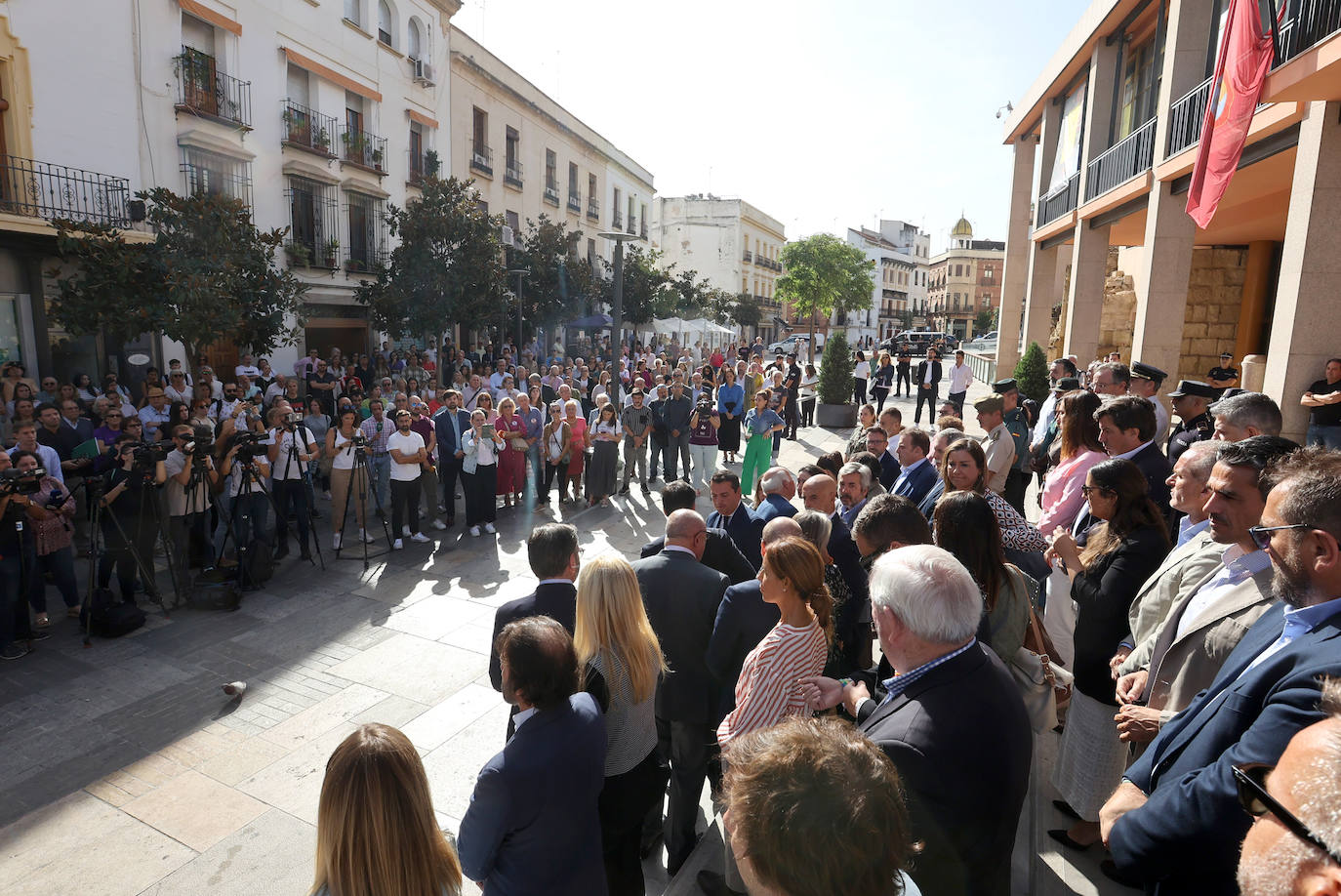 Fotos: Los emotivos minutos de silencio en memoria de Álvaro Prieto