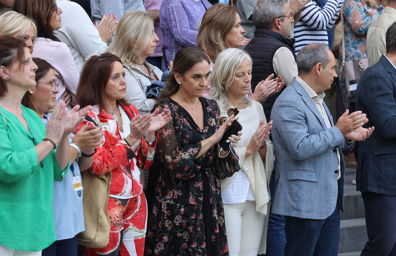 Fotos: Los emotivos minutos de silencio en memoria de Álvaro Prieto