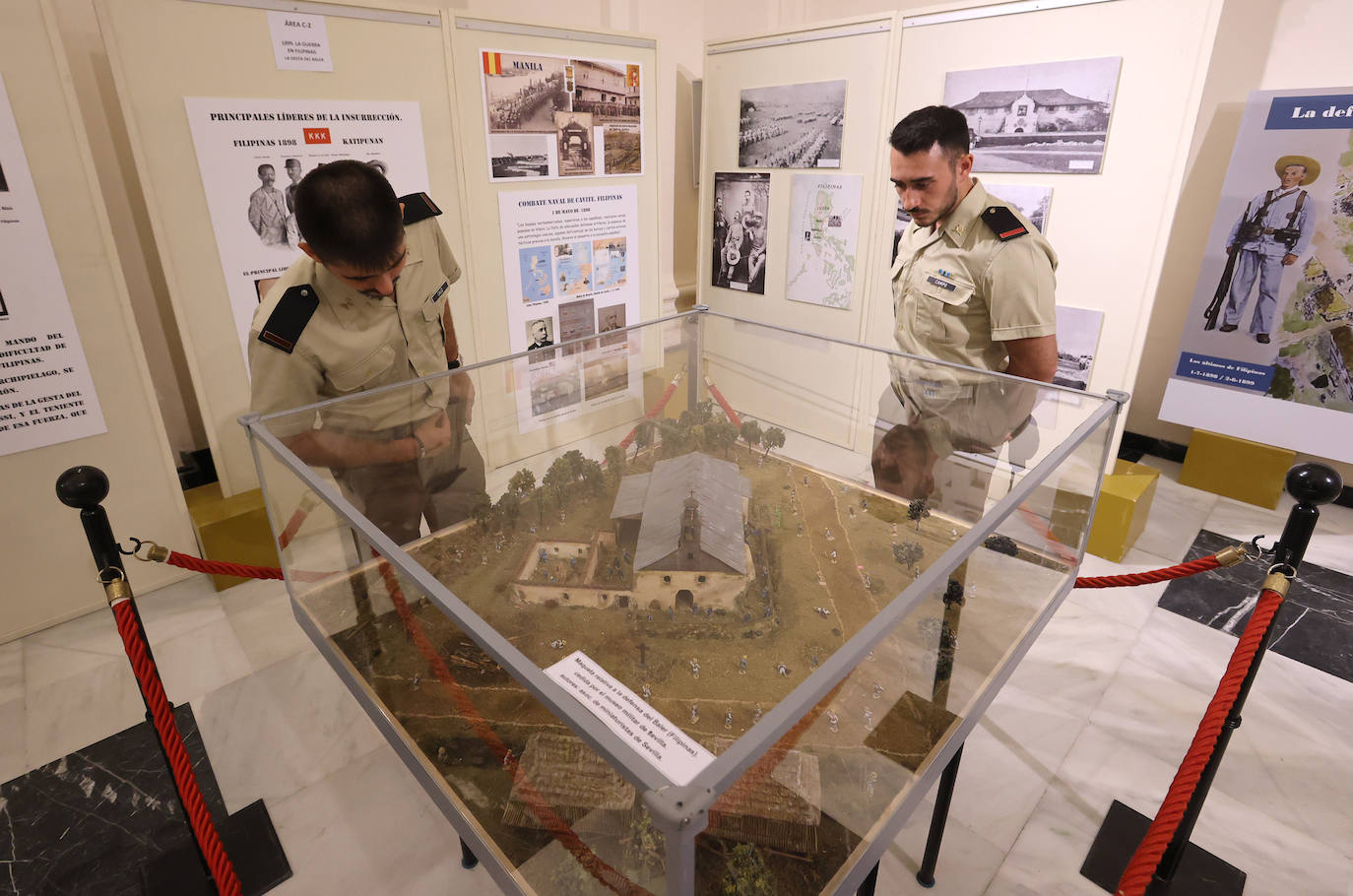 Fotos: La inauguración de la brillante muestra &#039;Cuatro siglos de gestas en ultramar&#039; en Córdoba