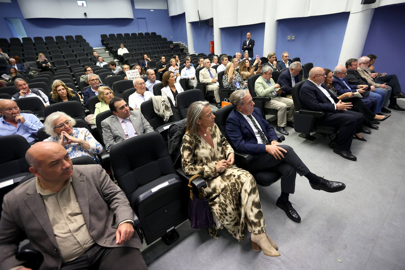 Fotos: Alfonso Guerra presenta su libro &#039;La rosa y las espinas&#039; en Córdoba