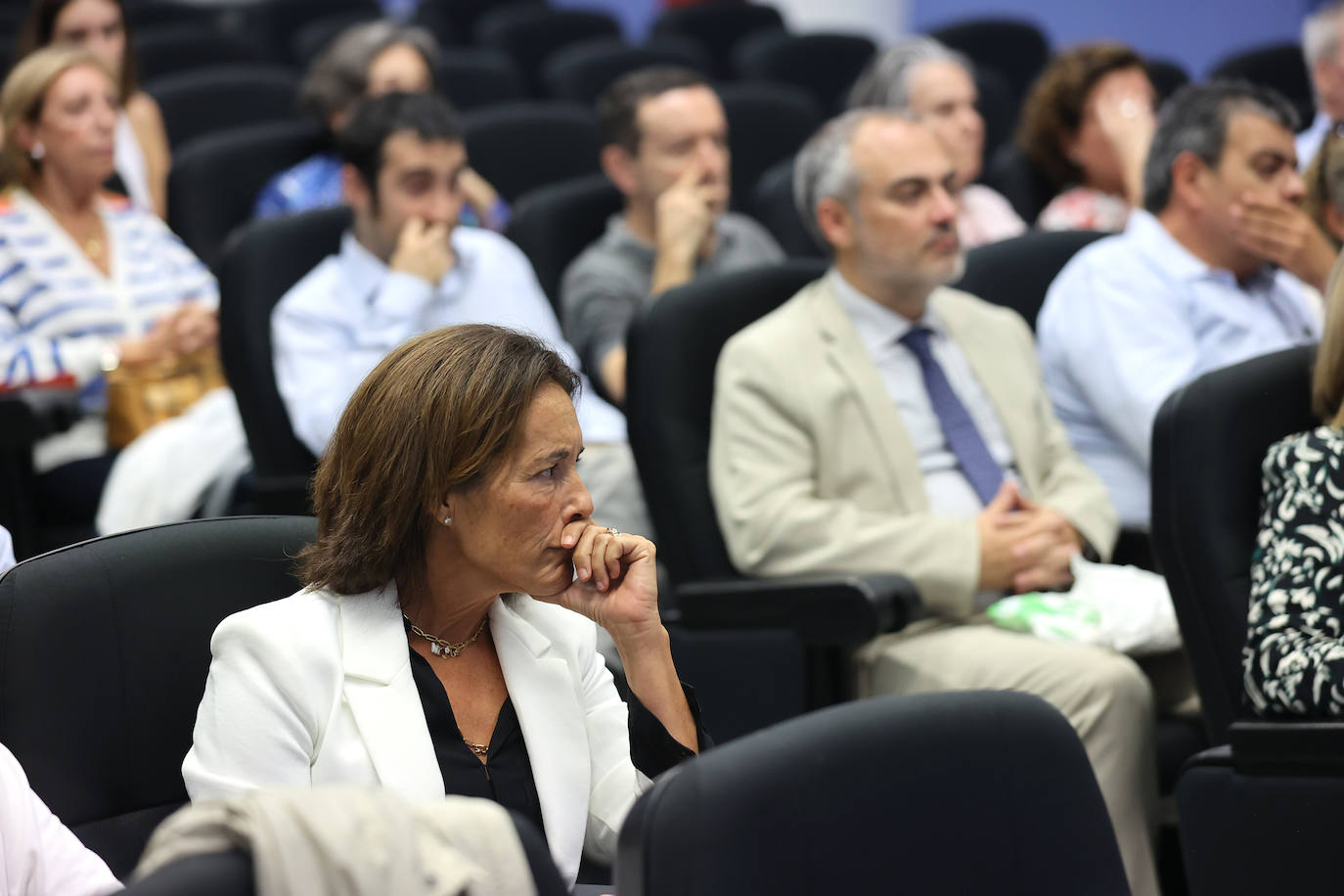 Fotos: Alfonso Guerra presenta su libro &#039;La rosa y las espinas&#039; en Córdoba
