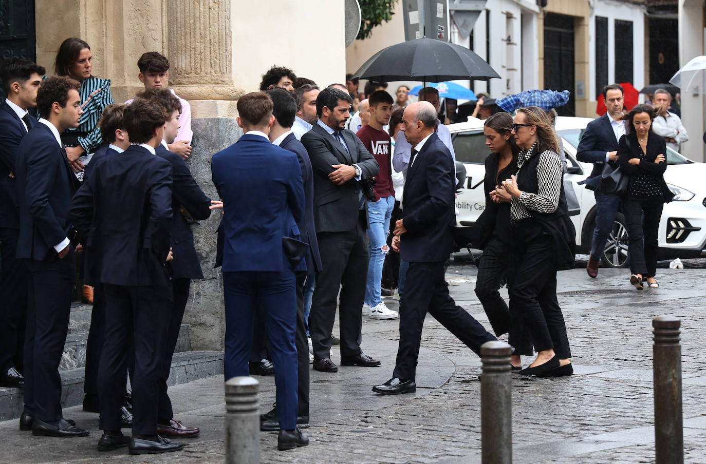 El sentido y multitudinario entierro de Álvaro Prieto, en imágenes