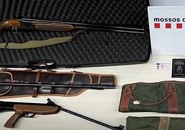 Tres detenidos por presuntamente fingir ser policías y robar 31.000 euros en joyas en Barcelona