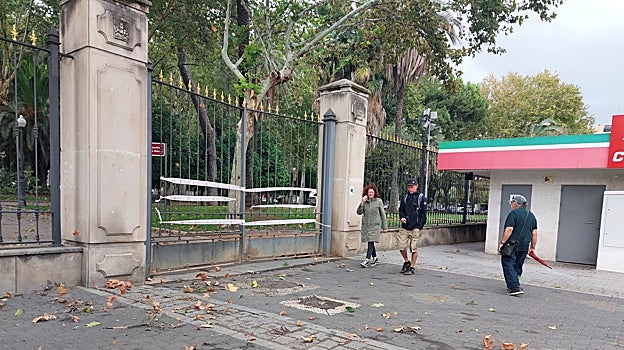Imagen del parque de Colón, ya cerrado como los del resto de la ciudad