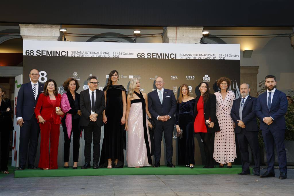 La gala inaugural de la Seminci, en imágenes