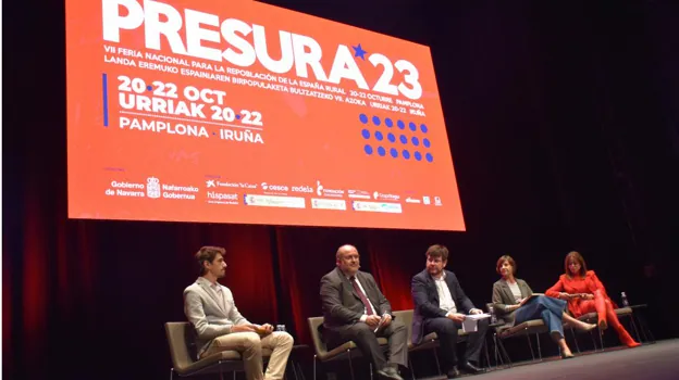 El vicepresidente primero de la Junta, José Luis Martínez Guijarro, interviene en la Feria Presura 2023, en Pamplona