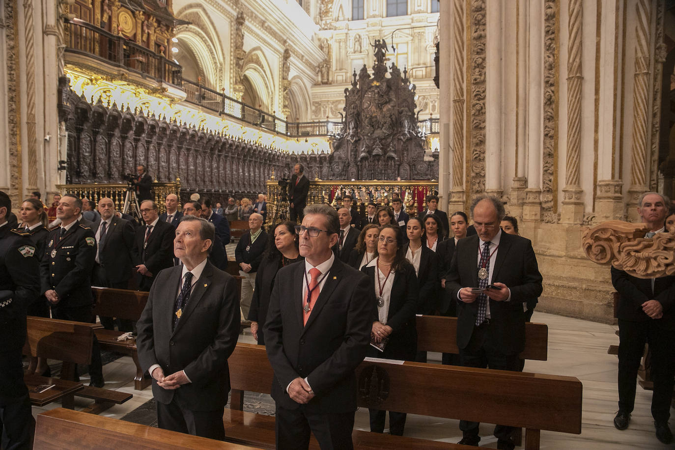 Fotos: La Catedral acoge a la hermandad del Buen Suceso de Córdoba