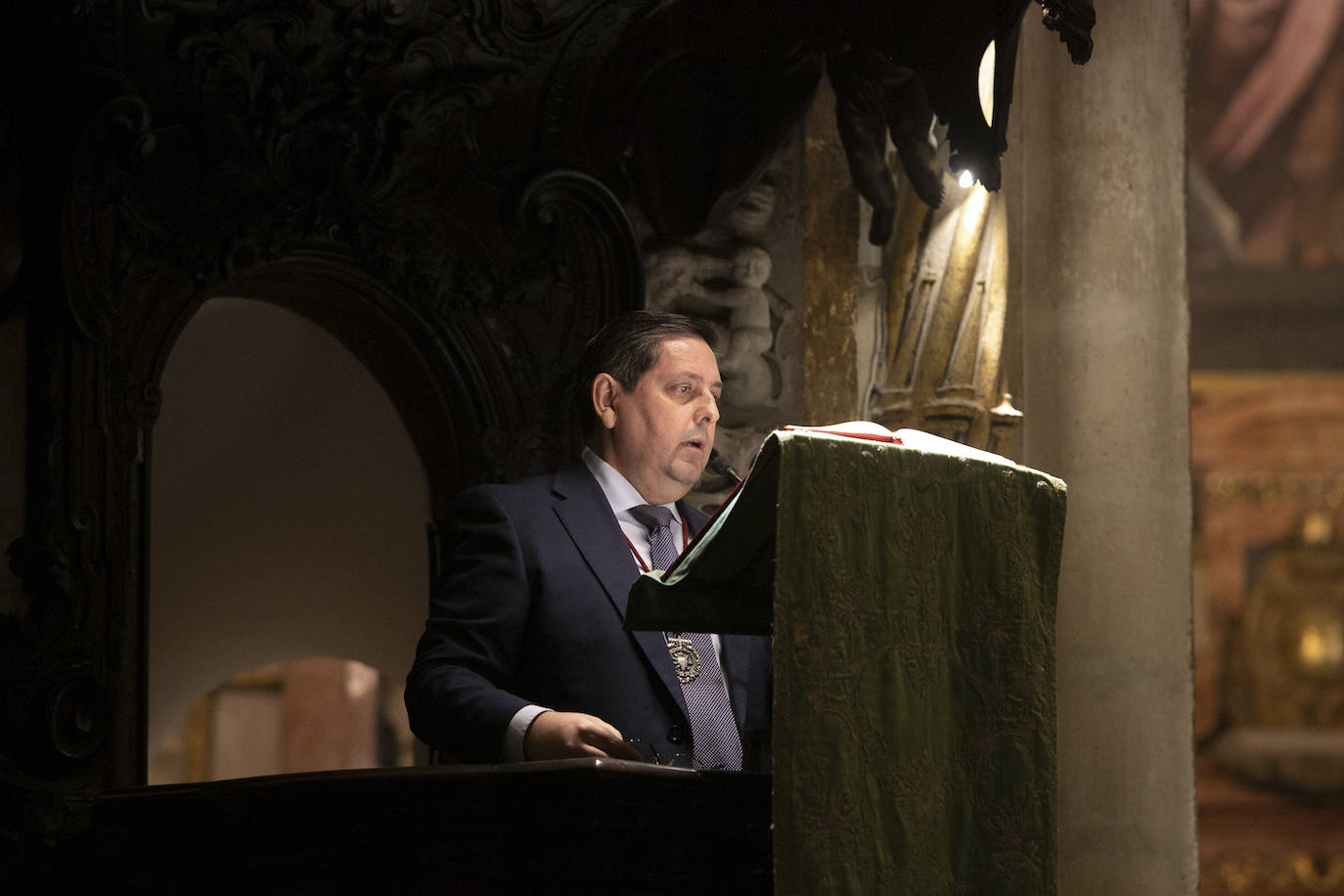 Fotos: La Catedral acoge a la hermandad del Buen Suceso de Córdoba