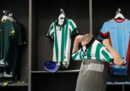 Givova continúa sin enviar al Córdoba CF las camisetas de esta temporada para la venta en la tienda oficial
