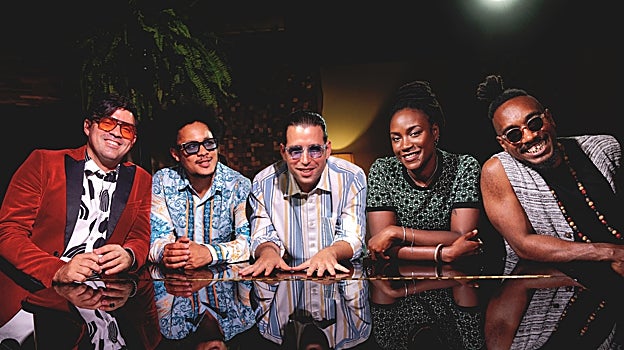 El pianista Alfredo Rodríguez, en el quintento que protagonizará el especTáculo en Madrid