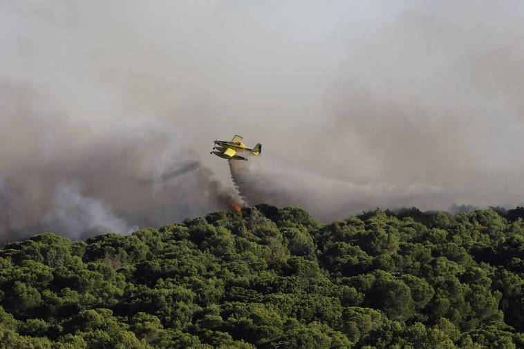 Trabaje este pasado fin de semana para controlar el incendio.