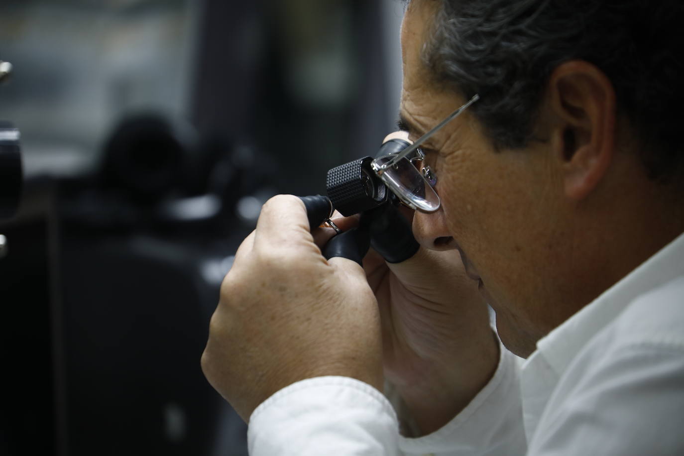 Fotos: el trabajo en la fábrica de alta joyería Facet en Córdoba