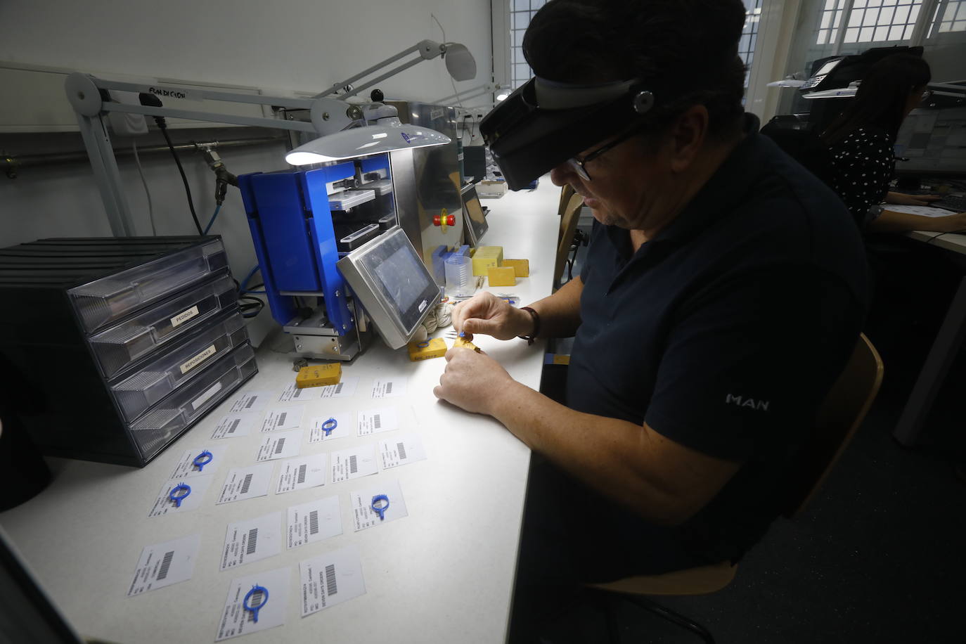 Fotos: el trabajo en la fábrica de alta joyería Facet en Córdoba