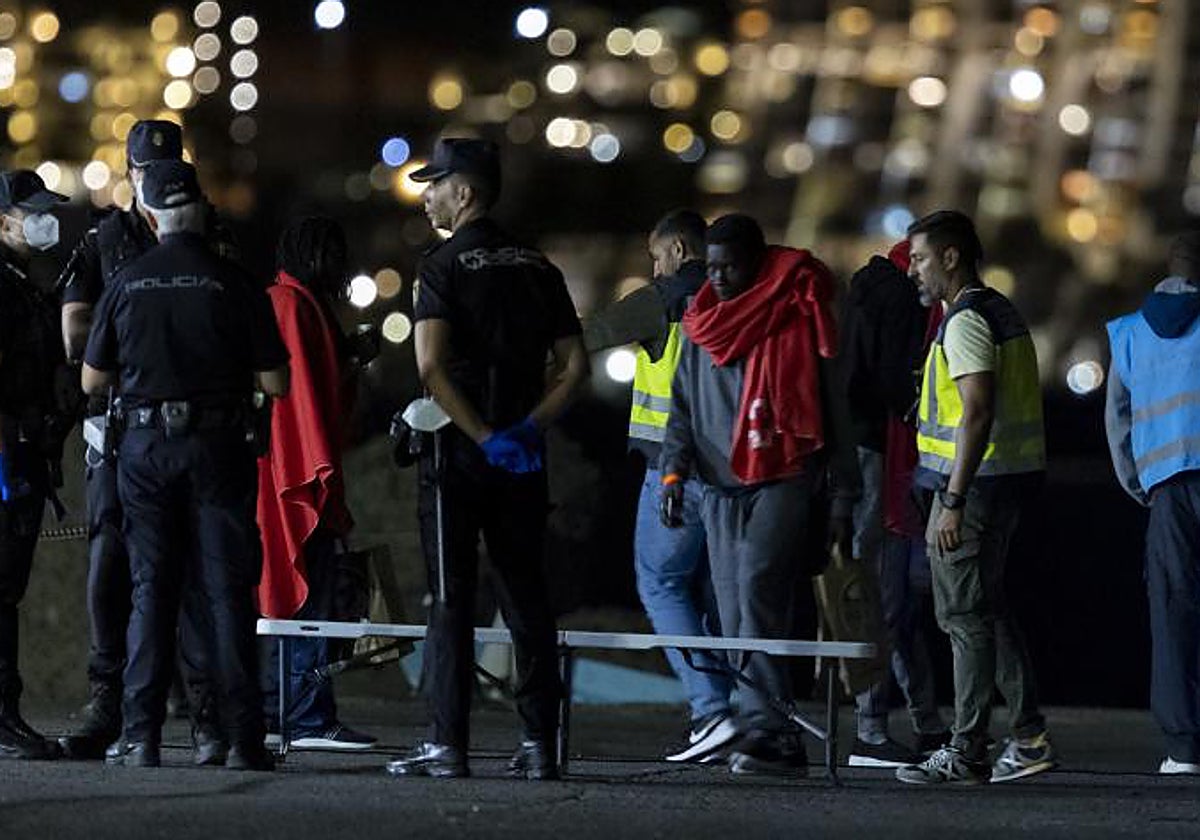 Llegada de inmigrantes a las costas canarias