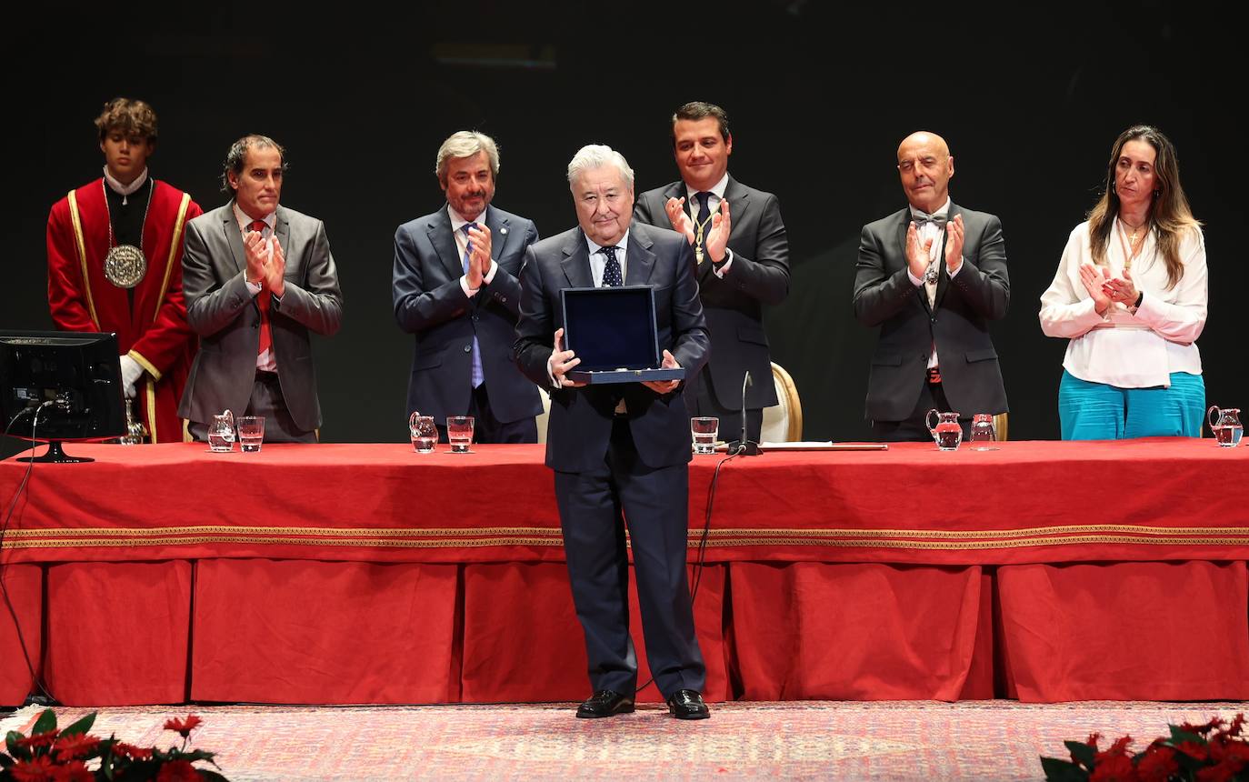 Fotos: La emoción de los premiados con la medalla de Córdoba