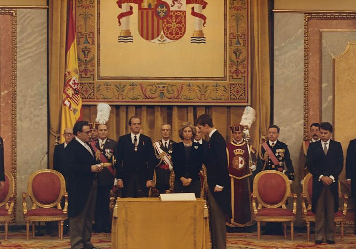 La jura del Príncipe Felipe, contada por los testigos de una jornada histórica