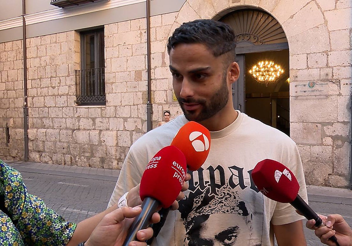 El juez impone al acosador de Óscar Puente la prohibición de acercarse a sus propios padres