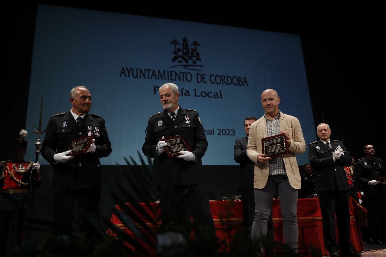 Fotos: La sobria celebración del patrón de la Policía Local de Córdoba